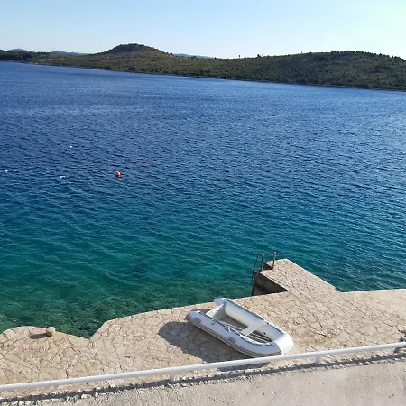 Vila Kompas Dom wakacyjny Grebaštica